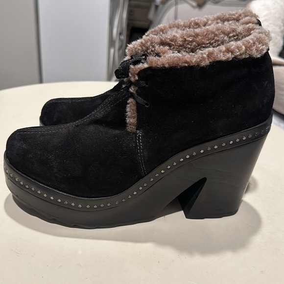 Rag & Bone Inez Suede & Shearling Desert Clogs. - Picture 3 of 12